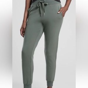 Athleta Sweatpants XL Bali green